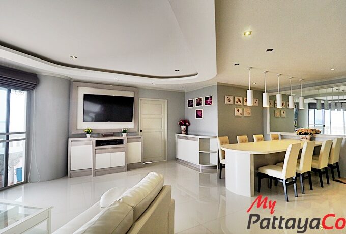 Park Beach Condominium Pattaya Condo For Sale – PBC01