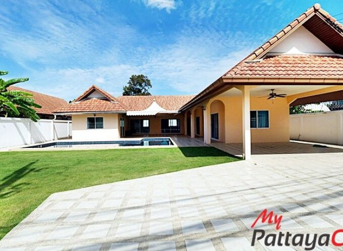Private Pool Villa East Pattaya For Rent – HE0002R