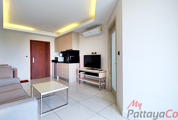 Laguna Beach Resort Jomtien Condo For Sale – LBRJ18