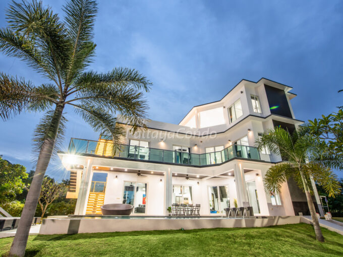 Phoenix Gold & Country Club Pattaya House For Sale – HEPGC01