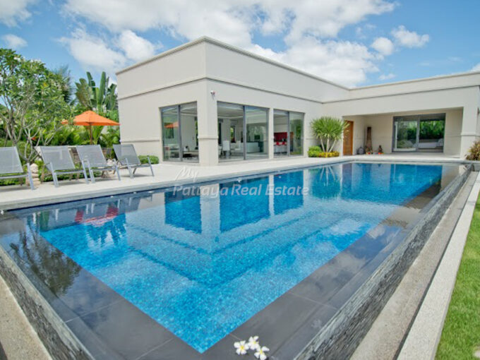 The Vineyard Phase 3 Village Pong Pattaya House For Sale - My Pattaya Real Estate - HEVY301