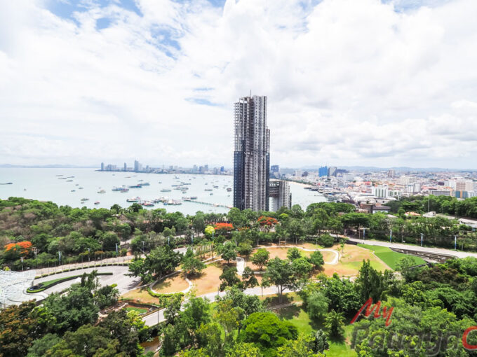 Sky Residences Pattaya Condo For Rent – AMR88R