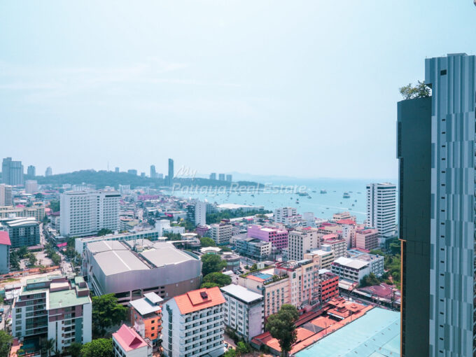 The Base Central Pattaya Condo For Sale – BASE40
