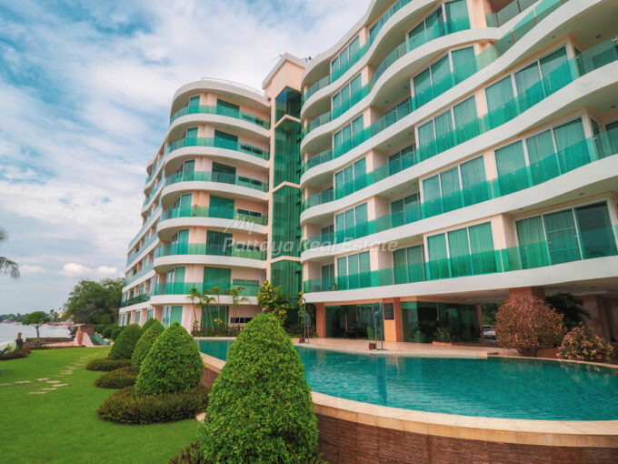 Paradise Ocean View Beachfront Pattaya