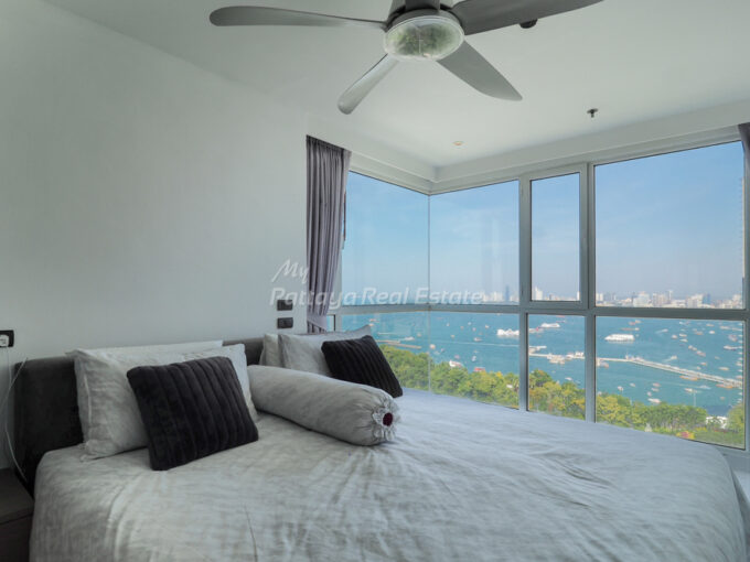 Sky Residences Pattaya Condo For Sale – AMR109