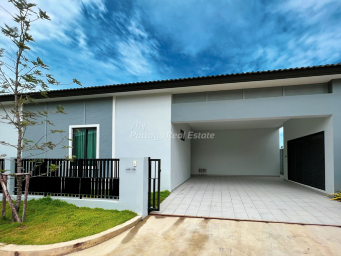 Baan Panalee Huay Yai Pattaya House For Sale – HEPNL02