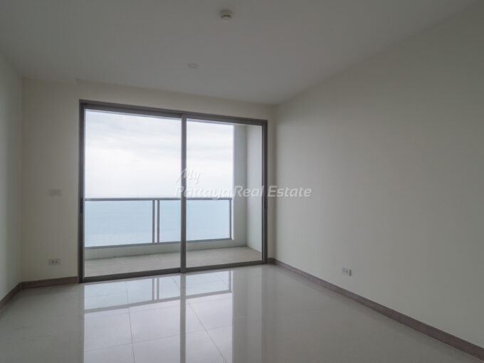 The Riviera Jomtien Pattaya Condo For Sale – RJ39