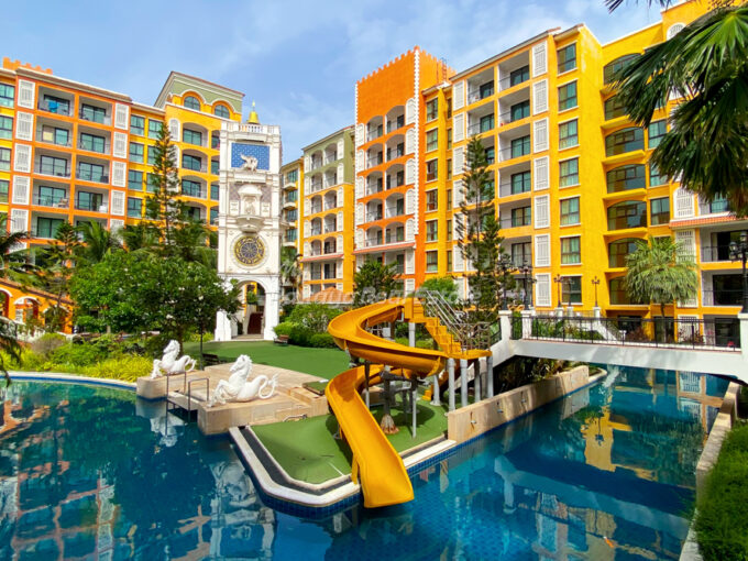 Venetian Signature Condo Resort Pattaya