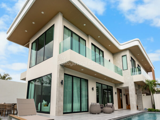 Perla Villas Village Pong Pattaya House For Sale – HEPL01