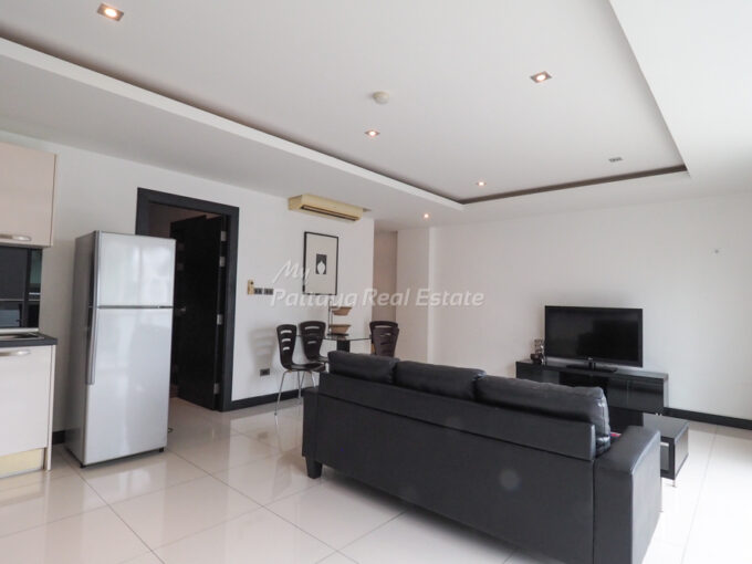 Tudor Court Pattaya Condo For Sale – TUDOR17