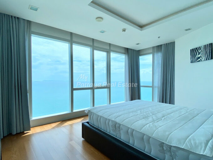 The Palm Wong Amat Beach Pattaya Condo For Sale – PLM64