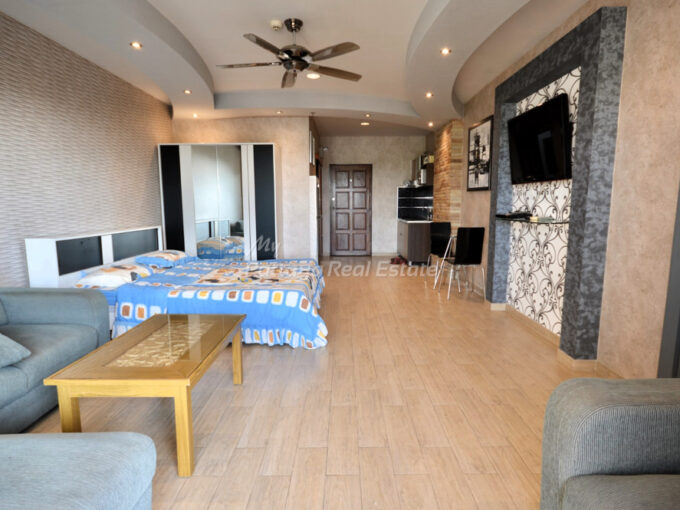 View Talay 5 Jomtien Condominium Beach Condo For Sale – VT5D14