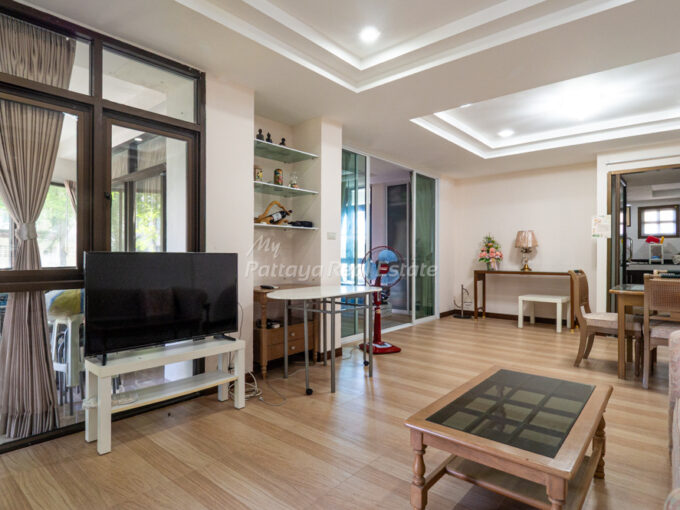 Metro Jomtien Condotel Pattaya Condo For Sale – MTJ09