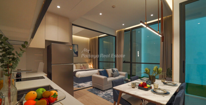 Once WongAmat Pattaya Condos For Sale & Rent