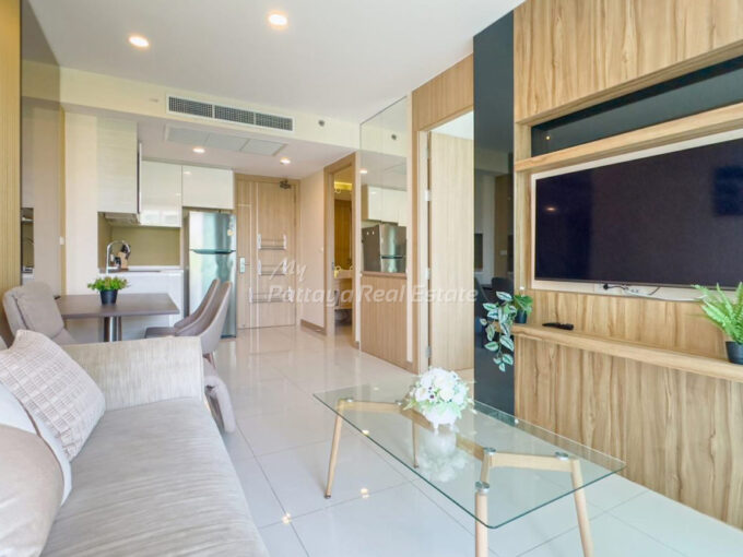 The Riviera WongAmat Beach Pattaya Condo For Sale – RW78