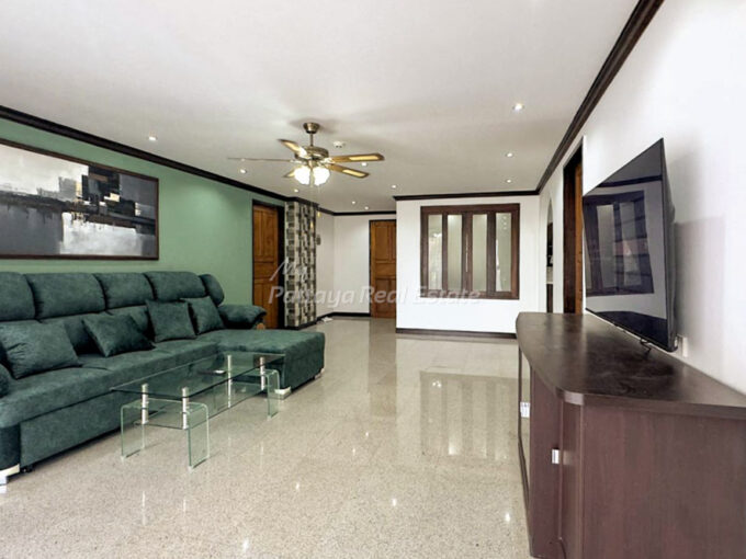 Royal Hill Resort Jomtien Condo For Sale – RYH14