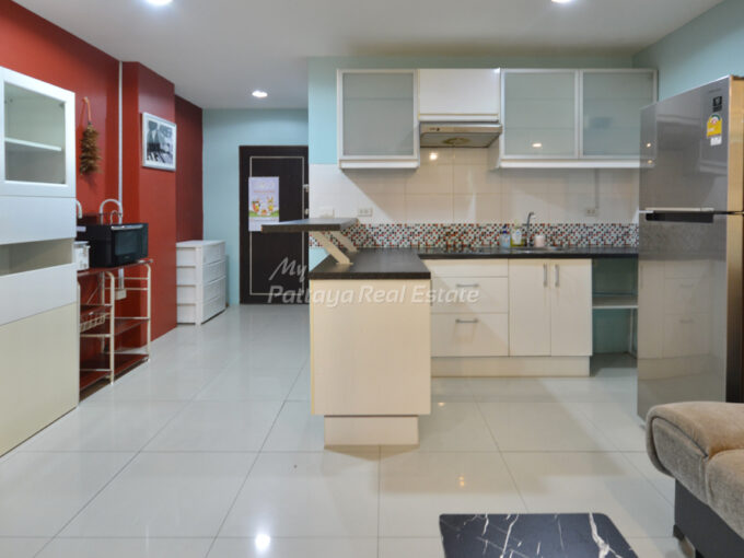 TW Jomtien Beach Pattaya Condo For Sale – TW11