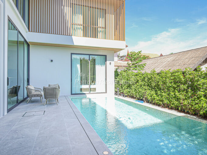 Zenara Pool Villa 4 Bedroom with private pool for sale HEZNR01 (12)