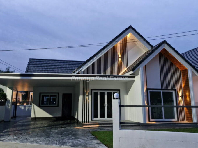 Coco Ville 2 by Sabai Home Pong Pattaya House For Sale - HECOV201