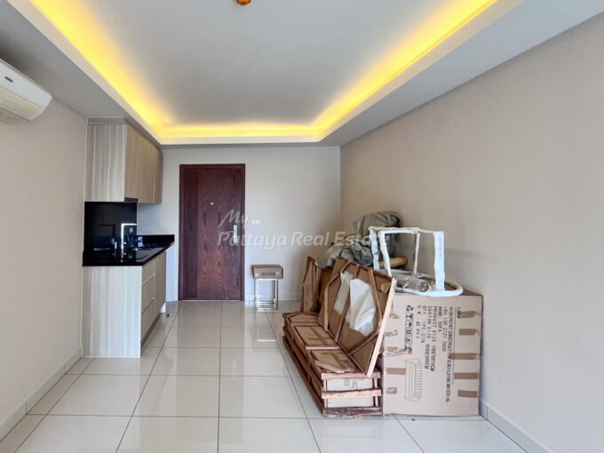 Laguna Beach 1_1 Bedroom_with Pool view_for Sale LBRJ34