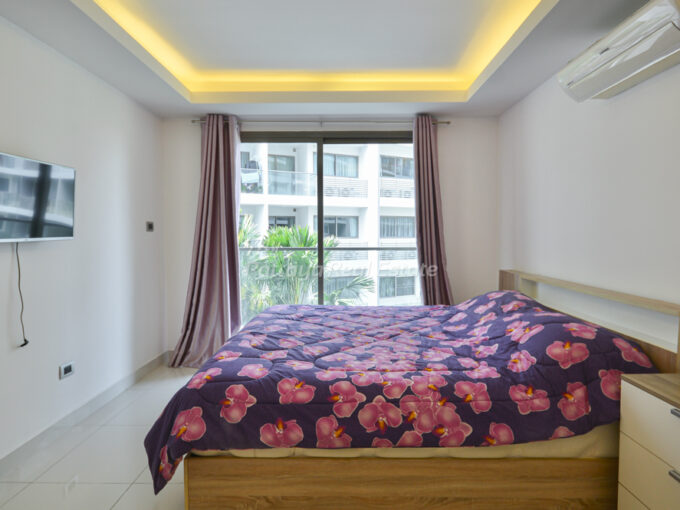 Laguna Beach Resort Condominium 1 bedroom with pool view for sale LBRJ35