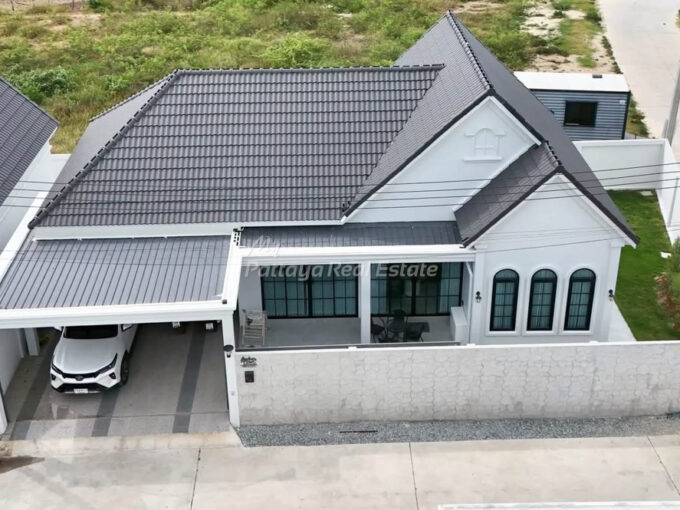 Plus Swan Home 3 Village 3 bedroom house for sale in Huay yai Pattaya HEPSH301