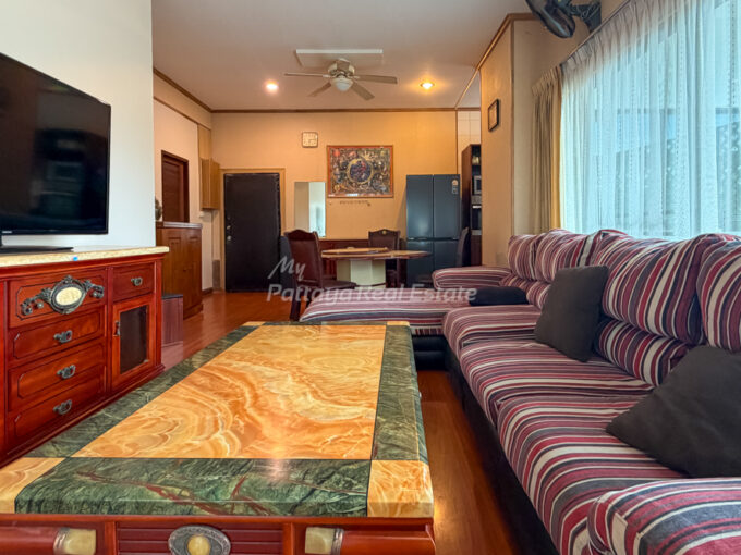 View Talay 5 Jomtien Condominium Beach Condo For Sale - VT5C14